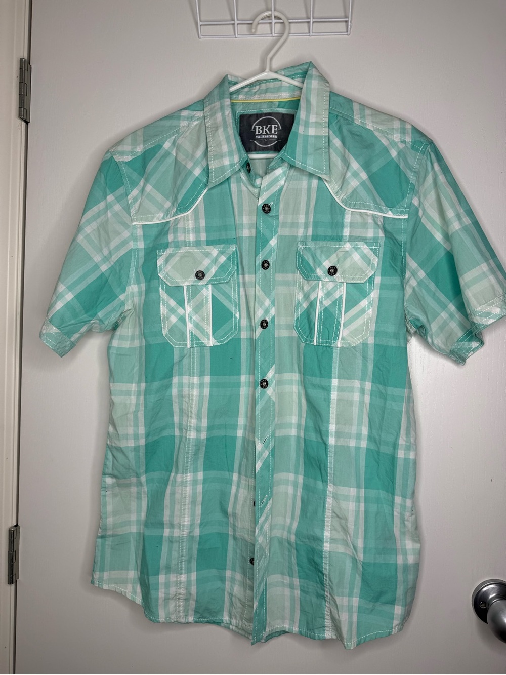 BKE Men’s Mint & White Plaid Short-Sleeve Button-Down Shirt Large
